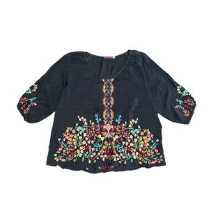 Johnny Was Embroidered Floral Boho Blouse Top Womens Size M Peasant 3/4 Sleeve